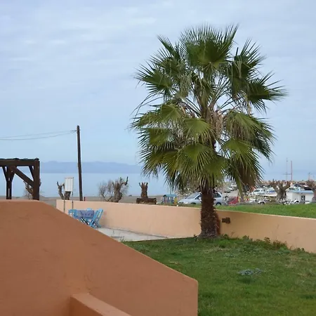 Bed & Breakfast To Akrogiali Fanes (Rhodes)