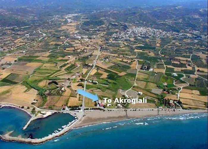 To Akrogiali 3* פאנאי