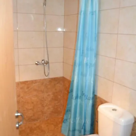 Bed and breakfast To Akrogiali