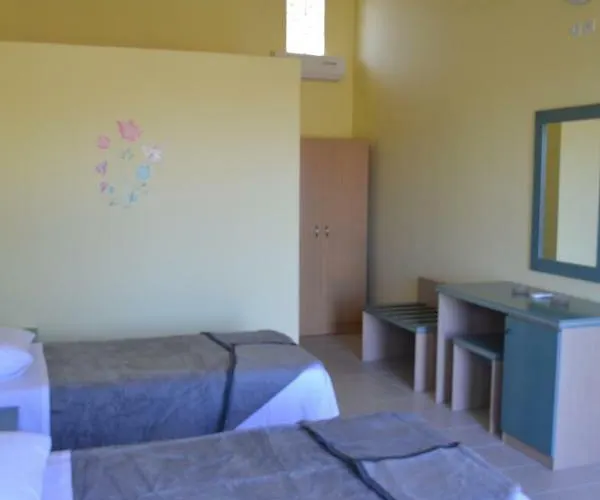 To Akrogiali Alojamento de Acomodação e Pequeno-almoço